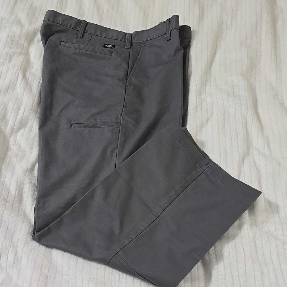 Dickies Men's Gray Pants Flexible & Durable. Size 36X30